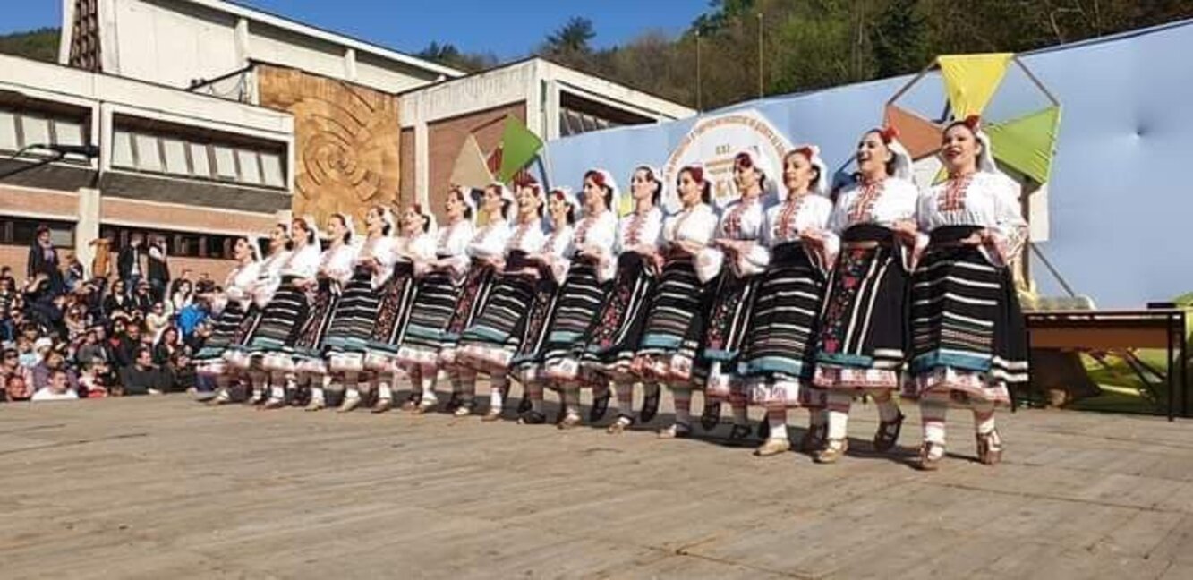 ДЮФА "Пиринска китка" - съхранител на националното културно наследство
