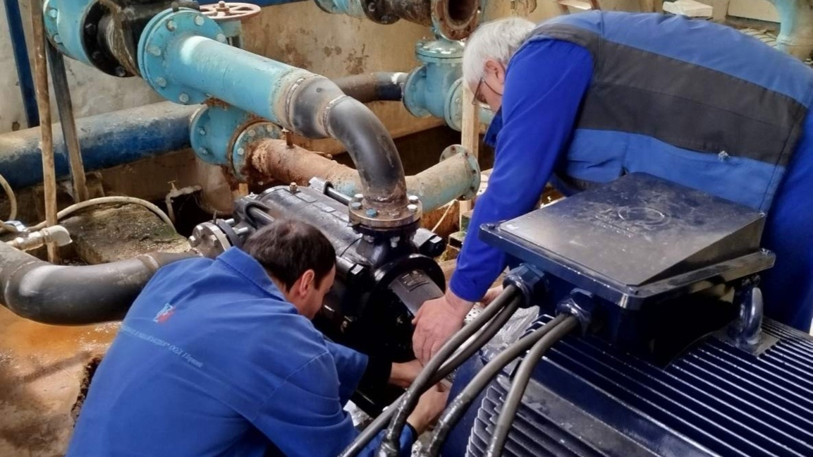 Нов агрегат е монтиран в помпена станция в Трън