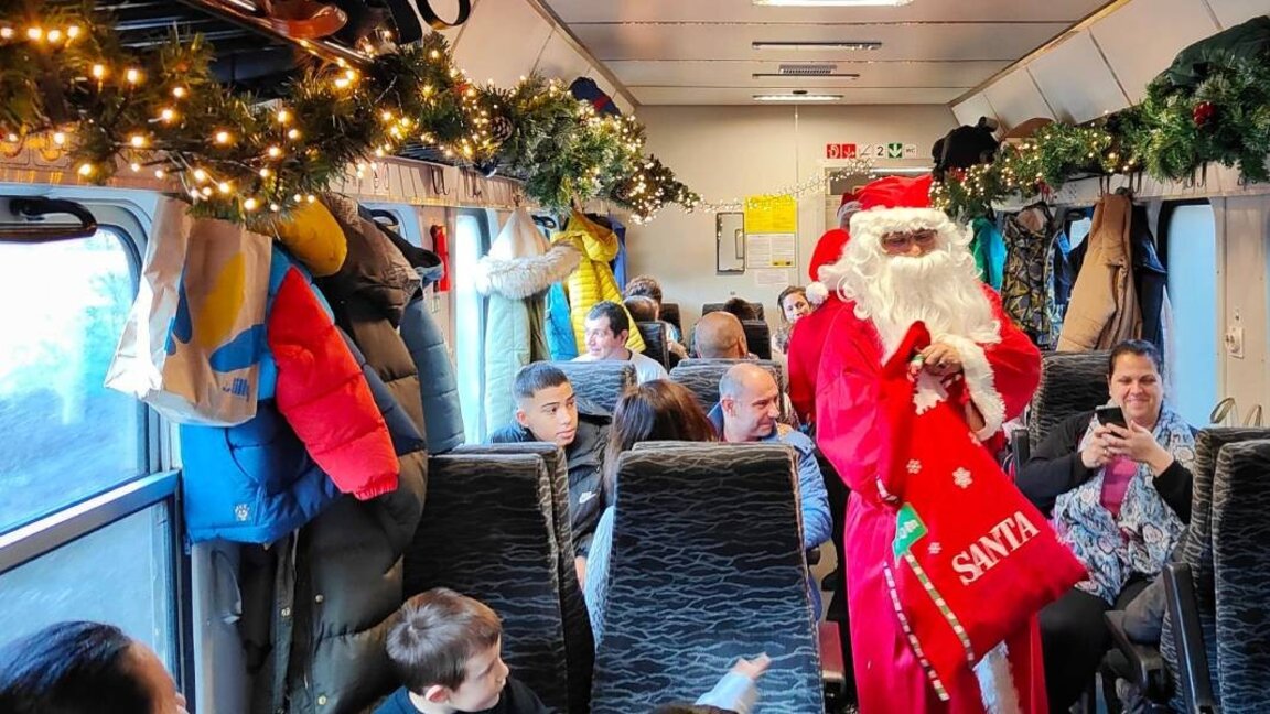 Le Père Noël et Blanche-Neige embarqueront dans le petit train du Rhodope...