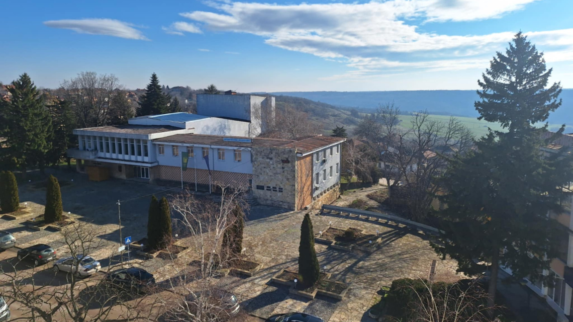 Център на град Кула