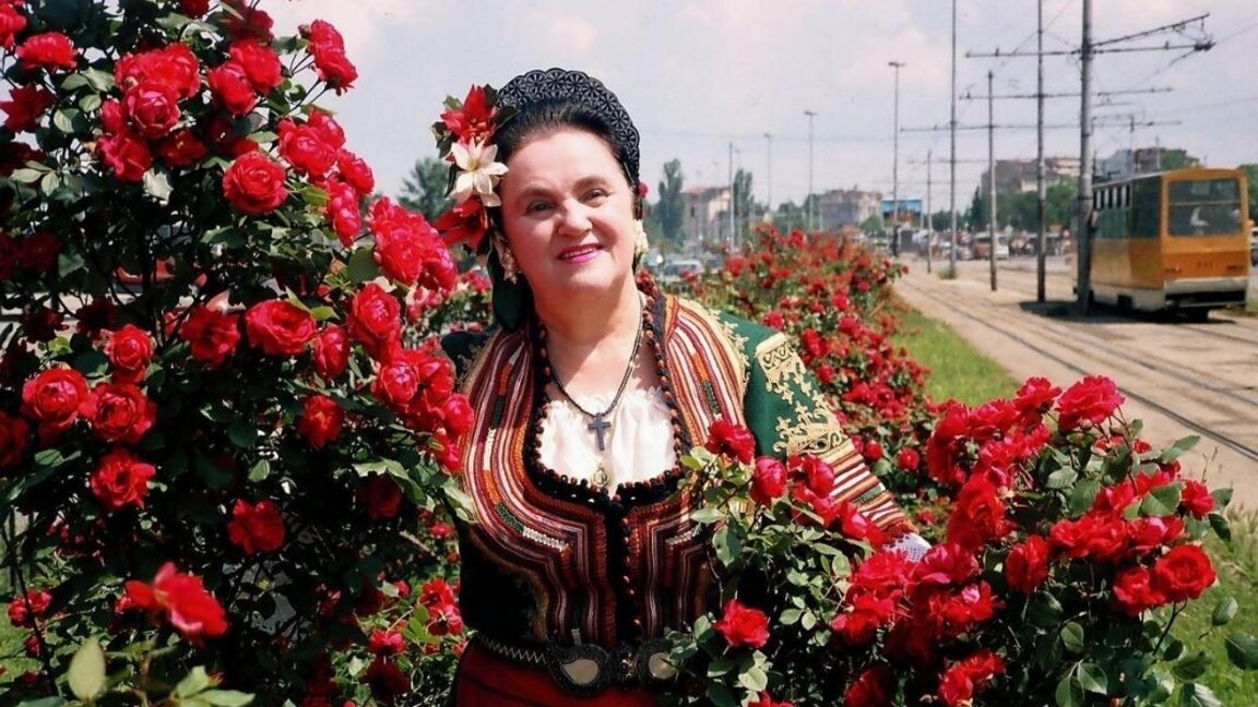 88 years since the birth of the nightingale of Thrace region - folk singer Nadka Karadzhova