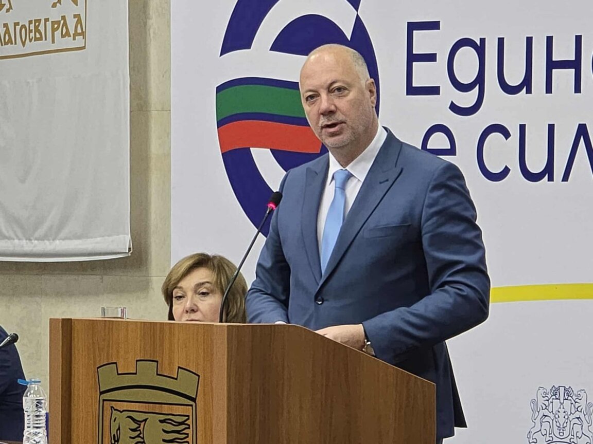 "Dans un an, les Bulgares verront l'euro d'un autre œil"...