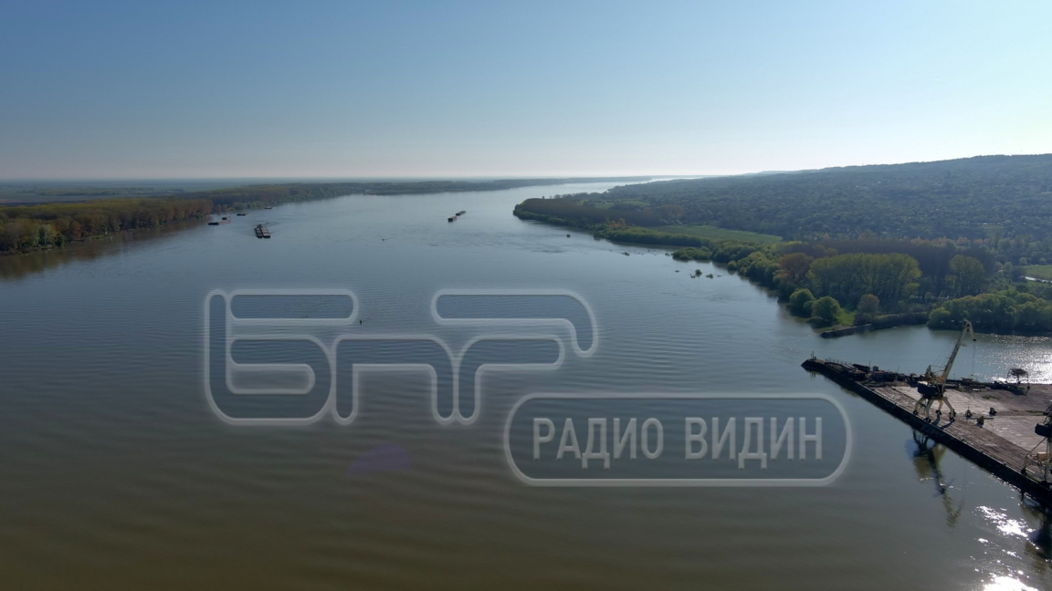 Река Дунав при Лом