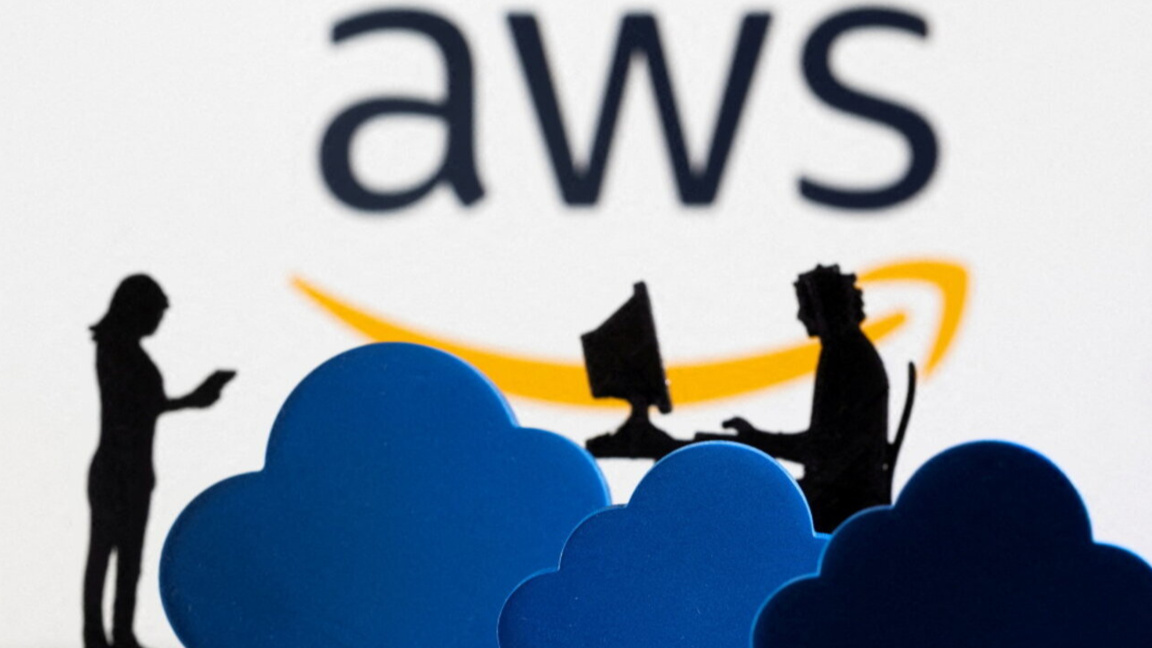 Облачният бизнес на Amazon в Бахрейн е повреден след ирански удар