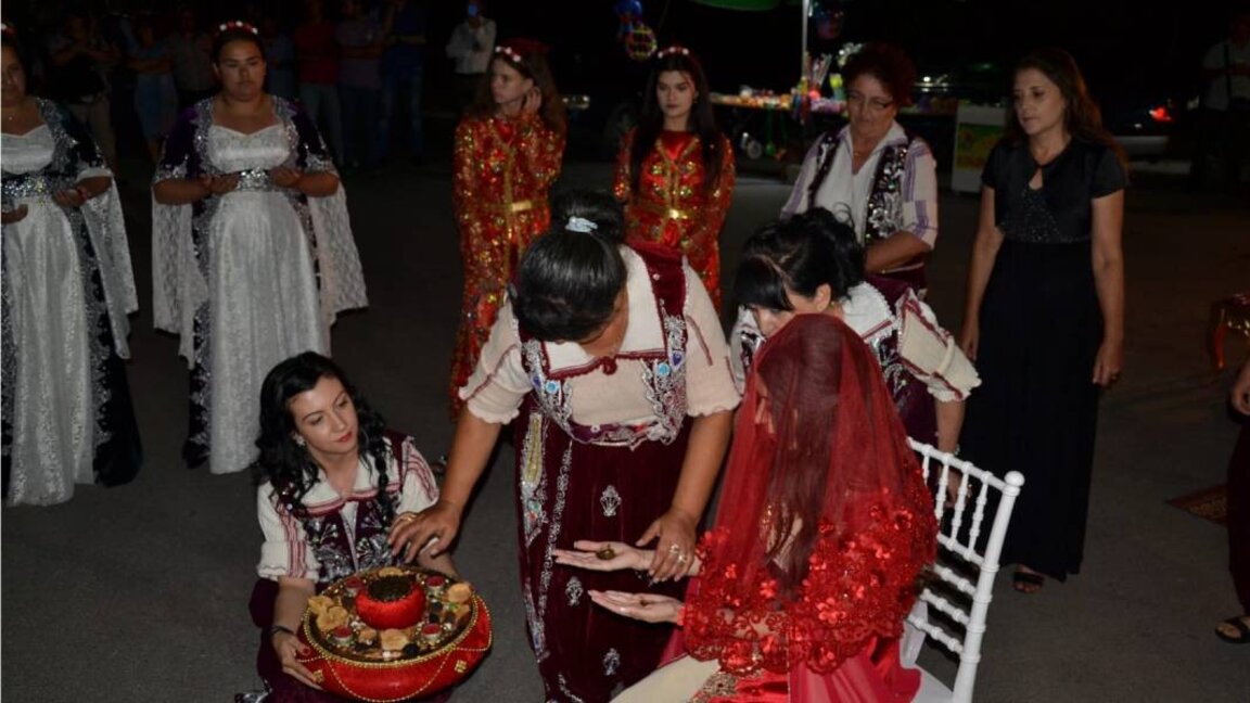 Veselina köyüne has “Gelin kınası” geleneği yaşatılmaya devam ediyor