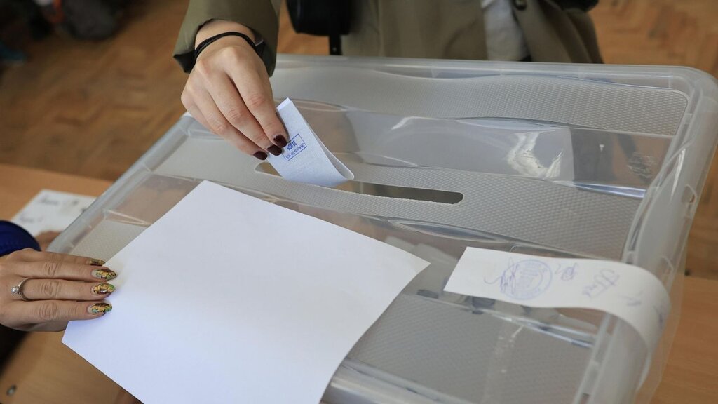 Where is the disconnect between Bulgarians and Presidential elections?