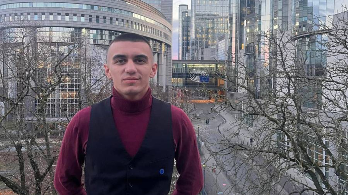 Marian Serafimov – një i ri nga Gabrovo, që e kthen entuziazmin në ndryshim