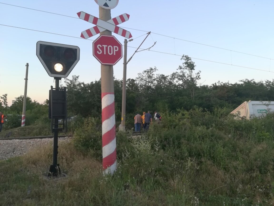 37-годишен мъж е загинал при жп прелеза в с. Горно Сахране