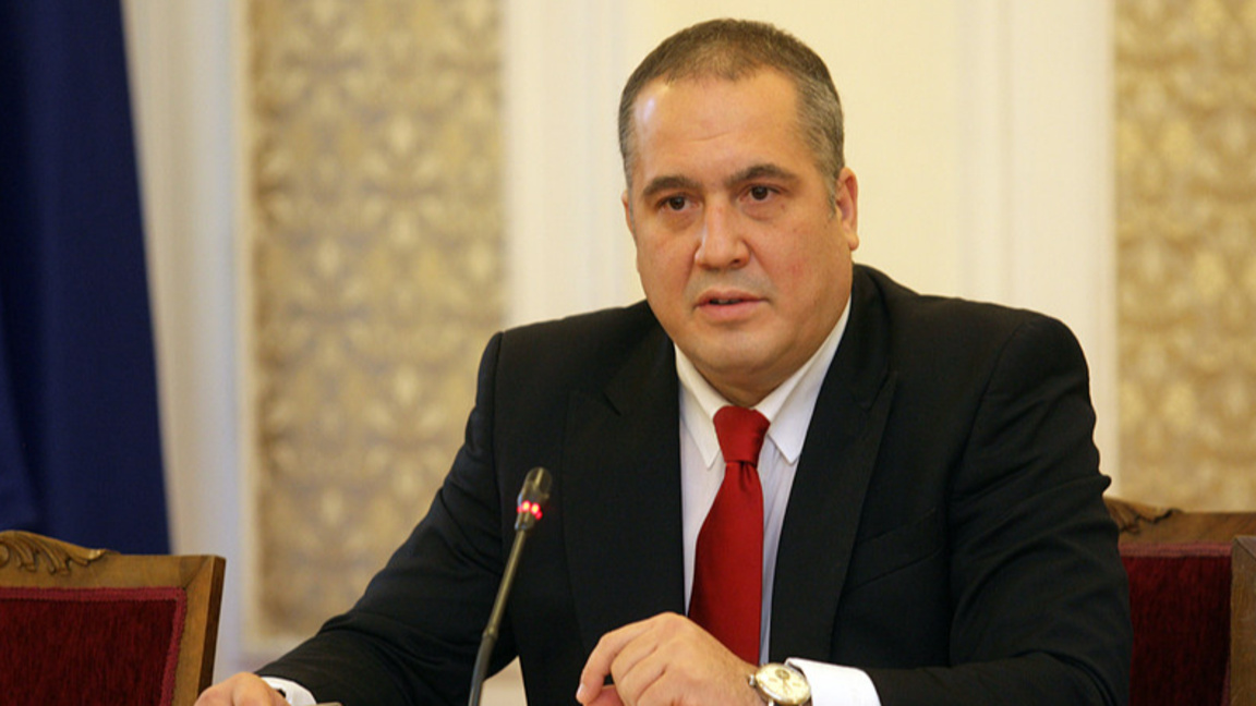 Слави Бинев