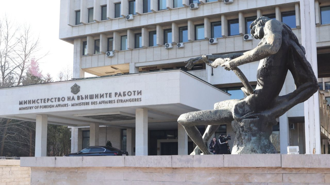 Украина обещала содействовать расследованию крушения дрона у границы с Румынией