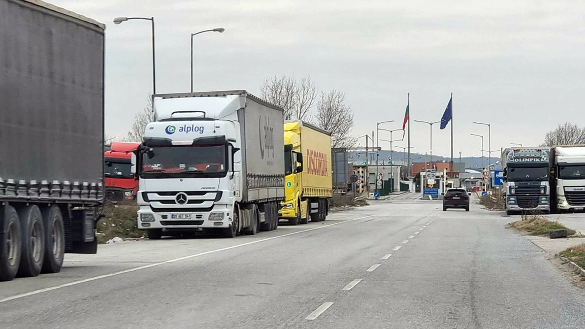 Интензиван теретни саобраћај ка Турској