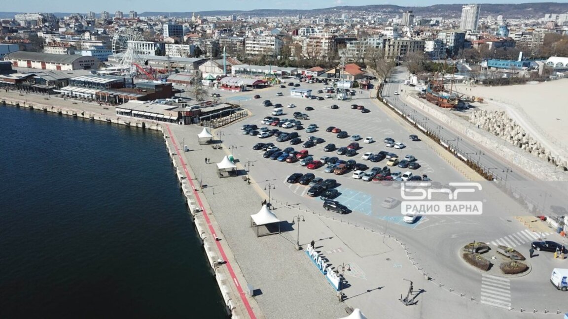 Масово хора от по-малки градове купуват жилища във Варна с готови пари