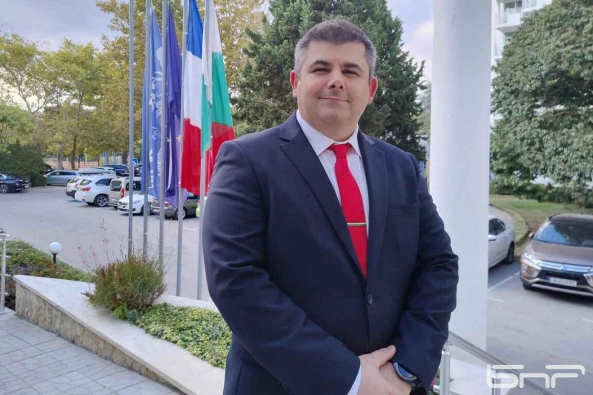 Д-р Явор Пукалски