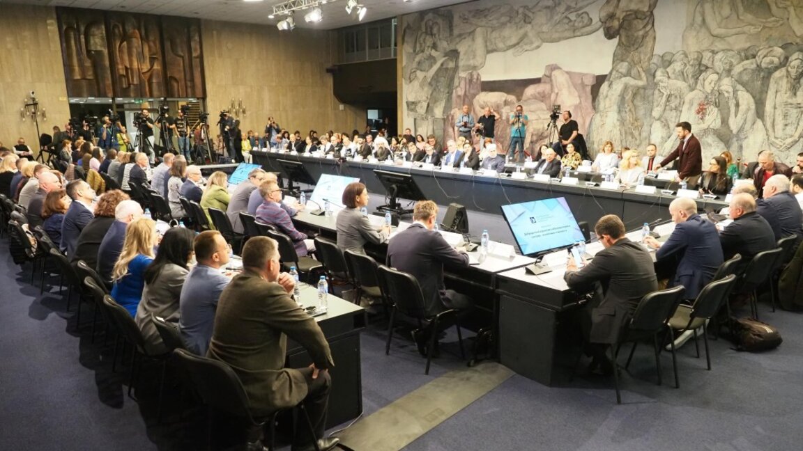 Форумът събра различни мнения за изучаването на предмета "Религия" в училищата