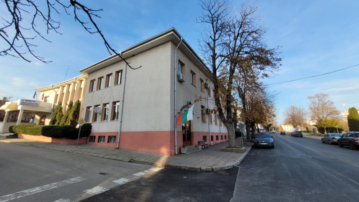 Полагат нова пътна маркировка на главната улица в Кула