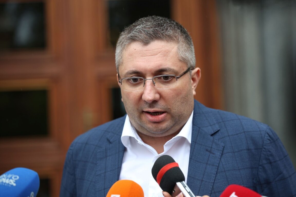 Николай Нанков