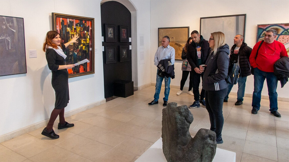 Conférences bilingues sur les arts plastiques bulgares à Varna...