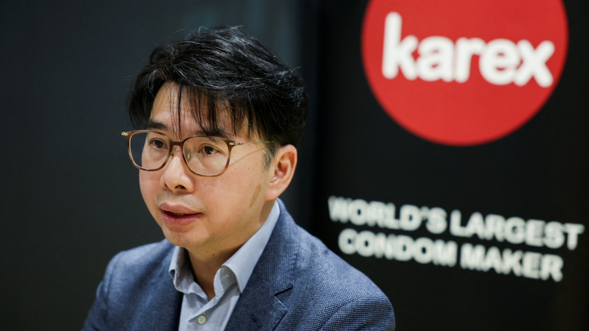 Го Миа Киат, главен изпълнителен директор на "Карекс".