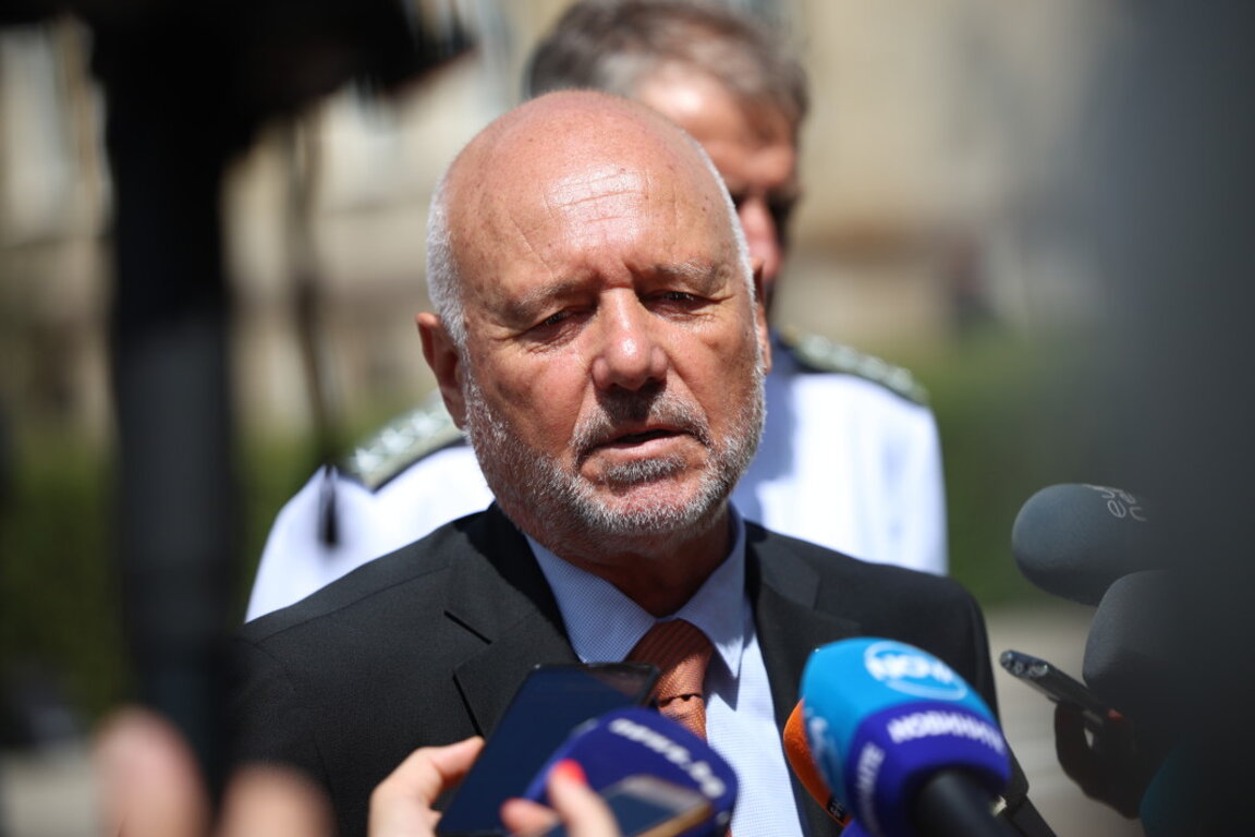Η Ρωσία σταματά την προμήθεια στρατιωτικού εξοπλισμού σε μη φιλικά κράτη