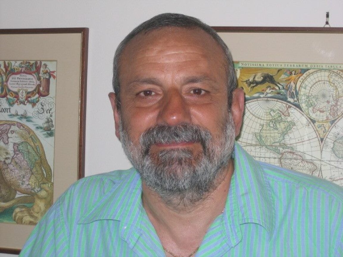 Ангел Колев