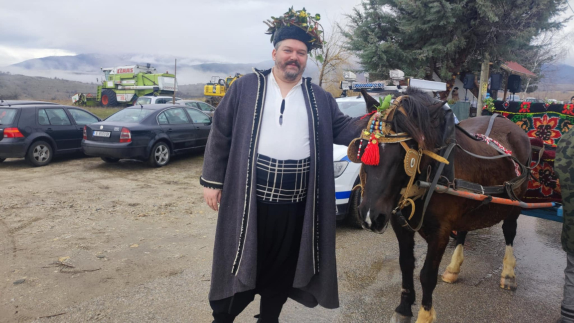 В село Дъбрава избраха Цар на виното