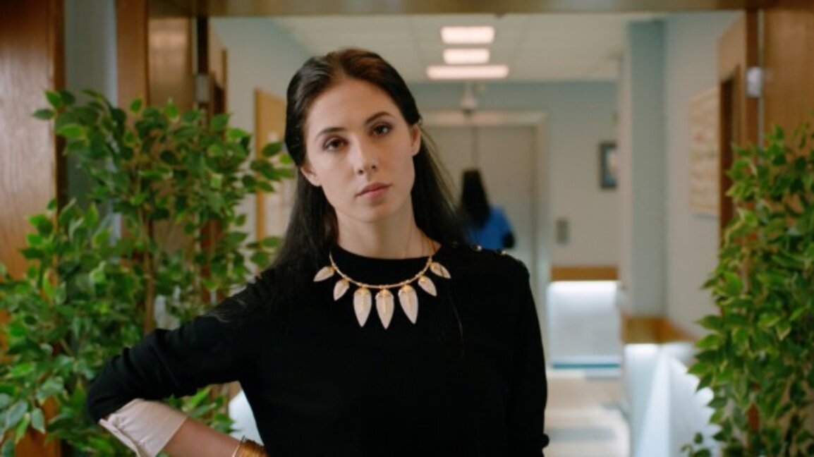 Ирина Митева в сериала "Откраднат живот"