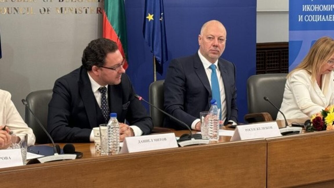 El mercado pondrá a prueba al país con la introducción del euro, afirmó el primer ministro