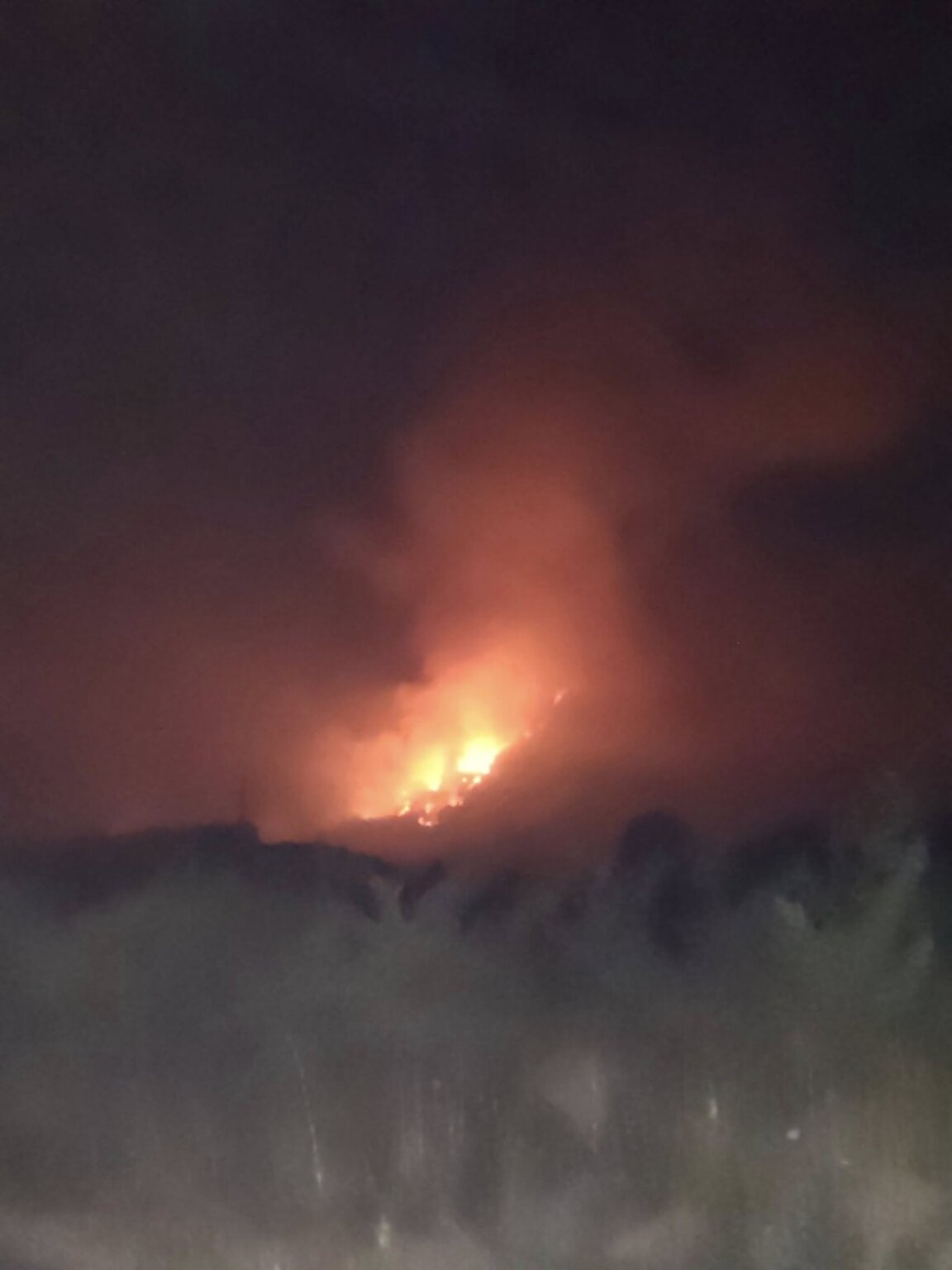 Частично бедствено положение Трънско заради големия пожар