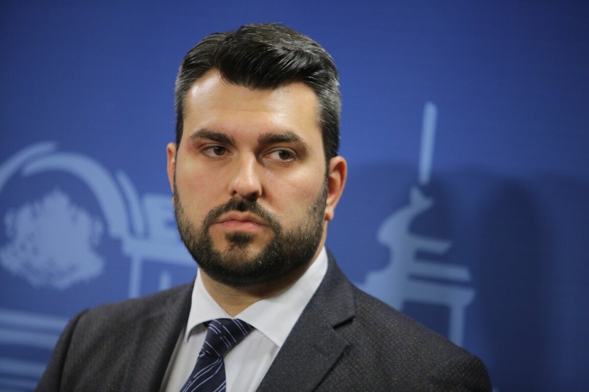 Министр иностранных дел Георг Георгиев