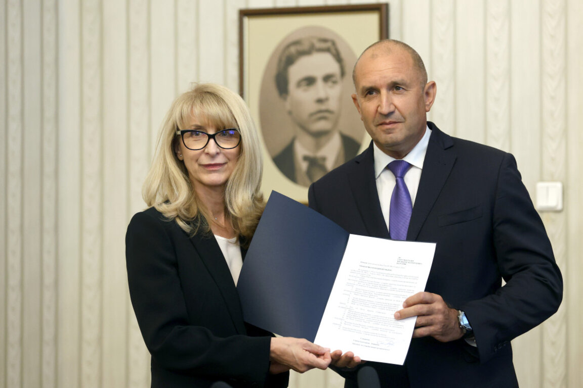 Alegerile anticipate au fost amânate după 20 octombrie 2024, președintele vrea un nou ministru de Interne