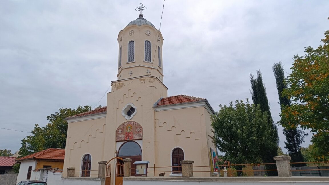 Село Черганово чества храмовия си празник на Петковден
