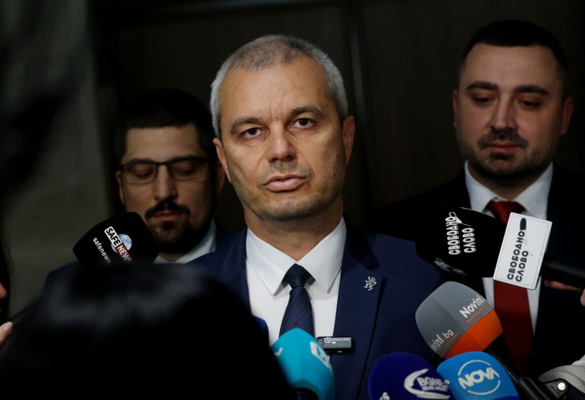 Vazrazhdane leader Kostadin Kostadinov