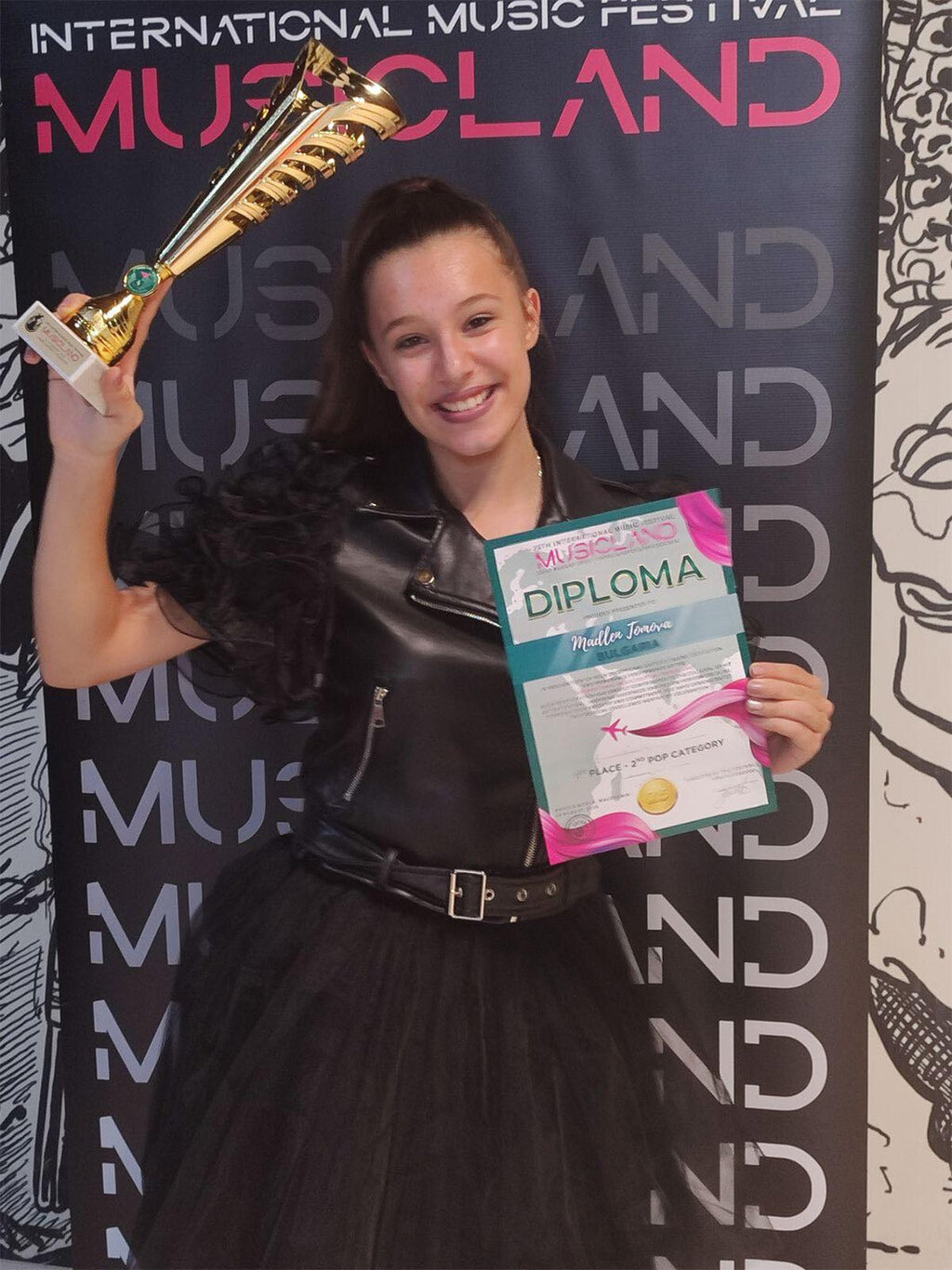 Madlen Tomova ocupa el primer puesto en un concurso internacional de canto