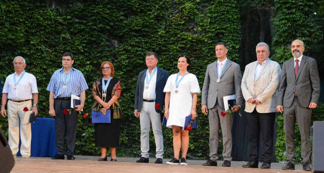 Известни са носителите на званието "Почетен гражданин на Варна"