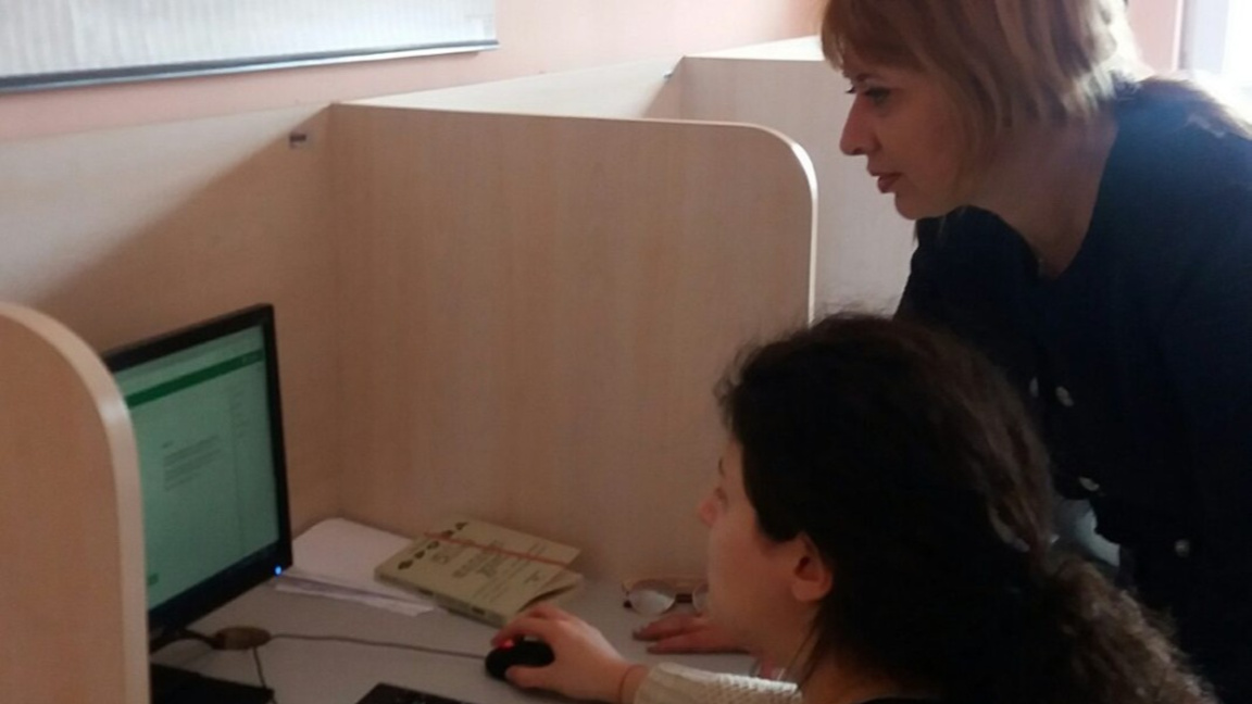Център за обаждания на Националната телефонна линия за деца 116 111