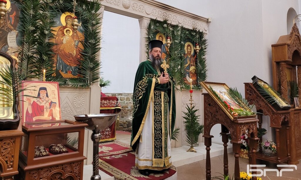 Отец Николай Величков: Голяма Богородица е ден на радост, молитва и почит към небесната майка