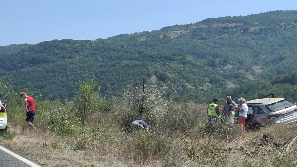 ПТП край Загорско затруднява движението по пътя за Маказа