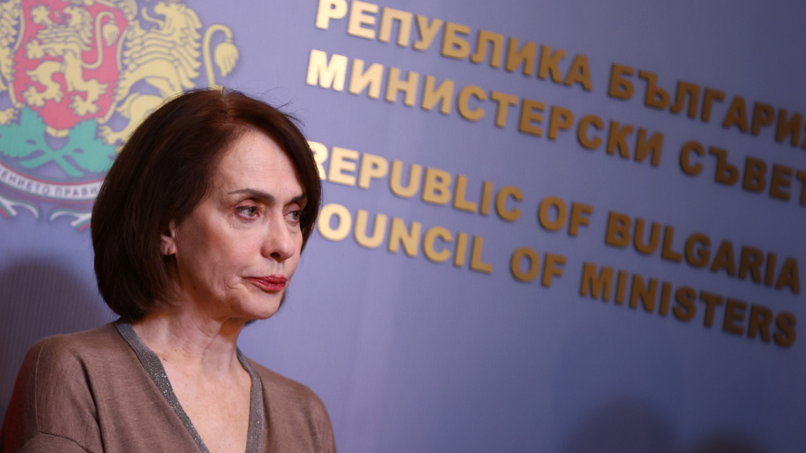 Надежда Нейнски, служебен министър на външните работи