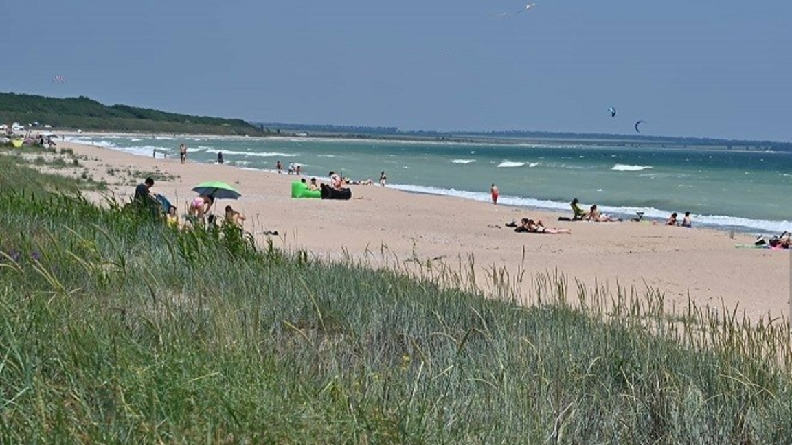 Кметът на Шабла: Дейностите край Крапец целят края на паркирането върху дюните