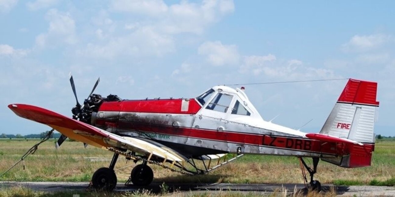 Селскостопански самолет кацна аварийно край Цалапица
