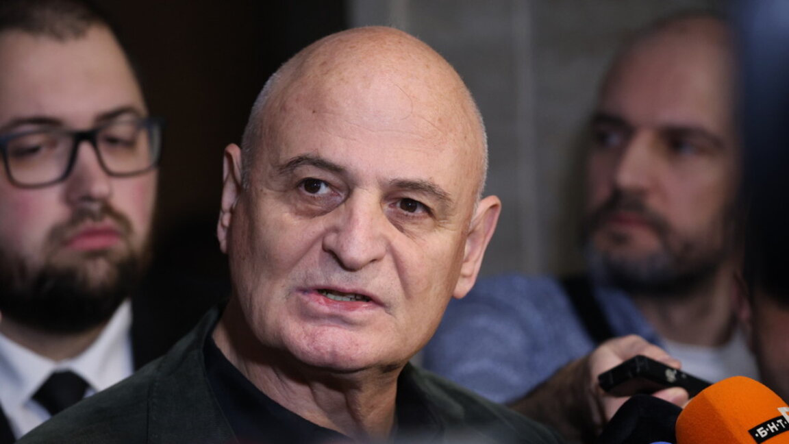 Николай Радулов