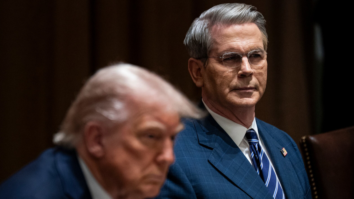 Донлад Тръмп и Скот Бесънт