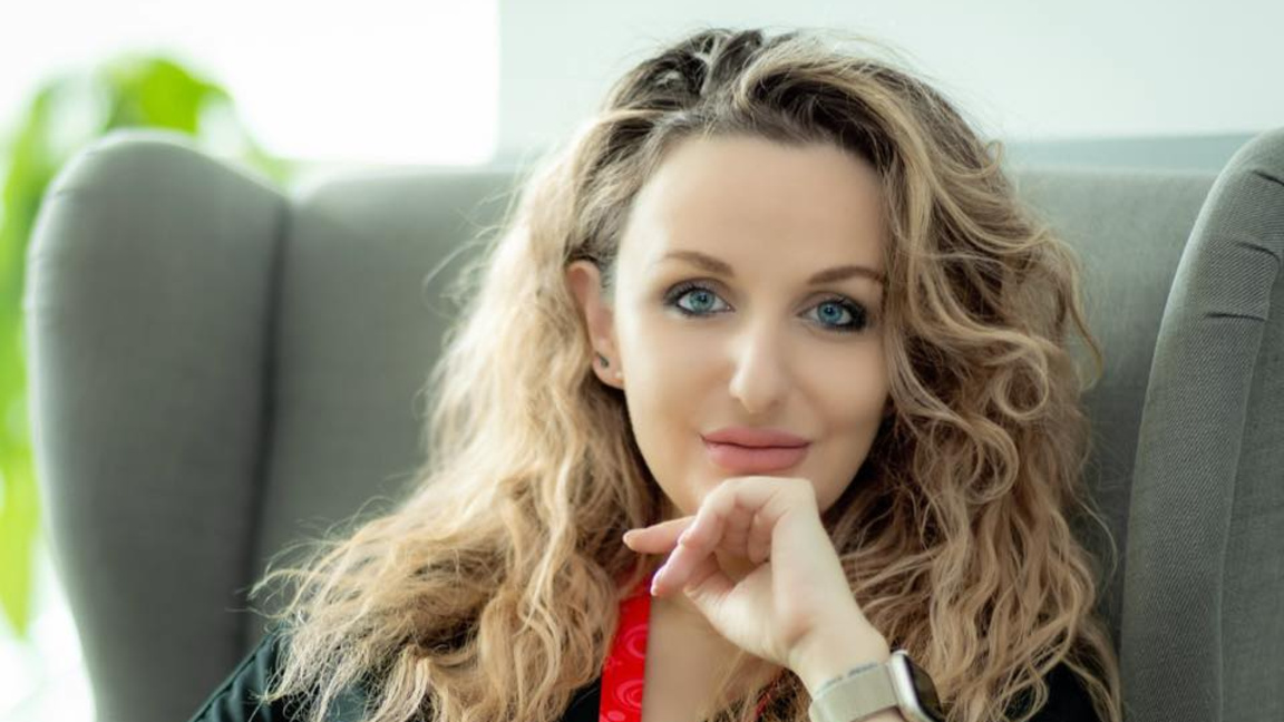 Акушерката Анелия Никова - за отговорността да посрещаш новия живот