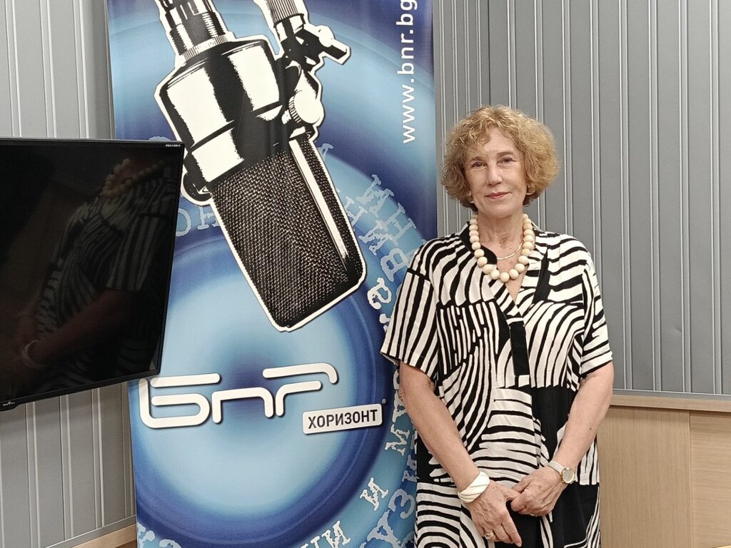 Елена Поптодорова: Европа започна да предприема стъпки за своето оформяне като геополитически фактор
