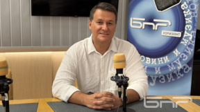 Доц. Милен Любенов: Победа на Илияна Йотова ще затвърди позицията на ПБ