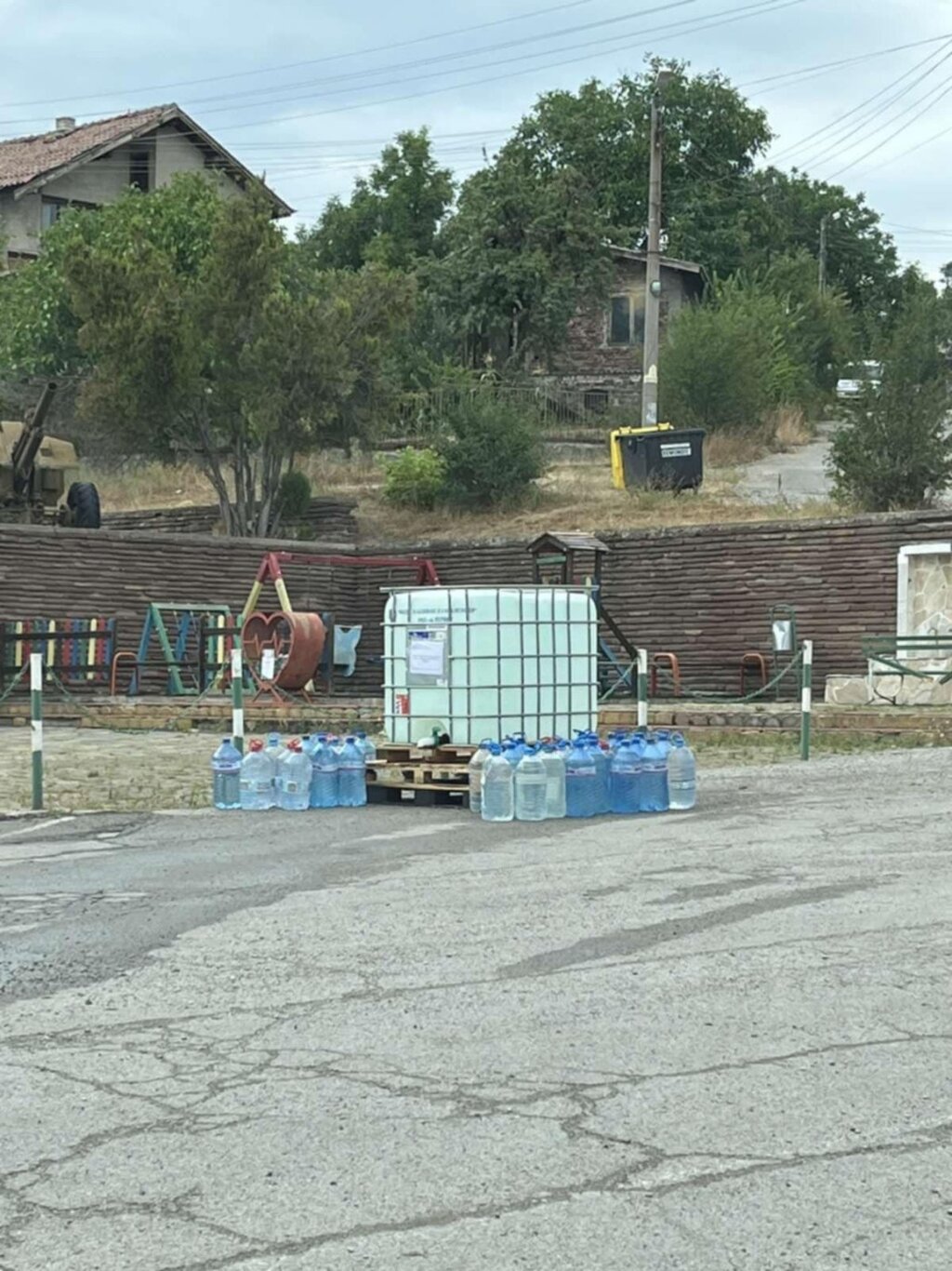 Критично безводие в пернишкото село Расник