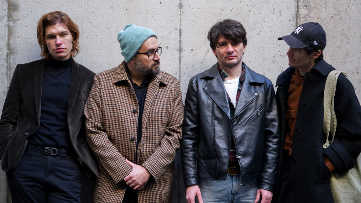 Бандата "Hug or handshake" с нова песен и зимно турне в България