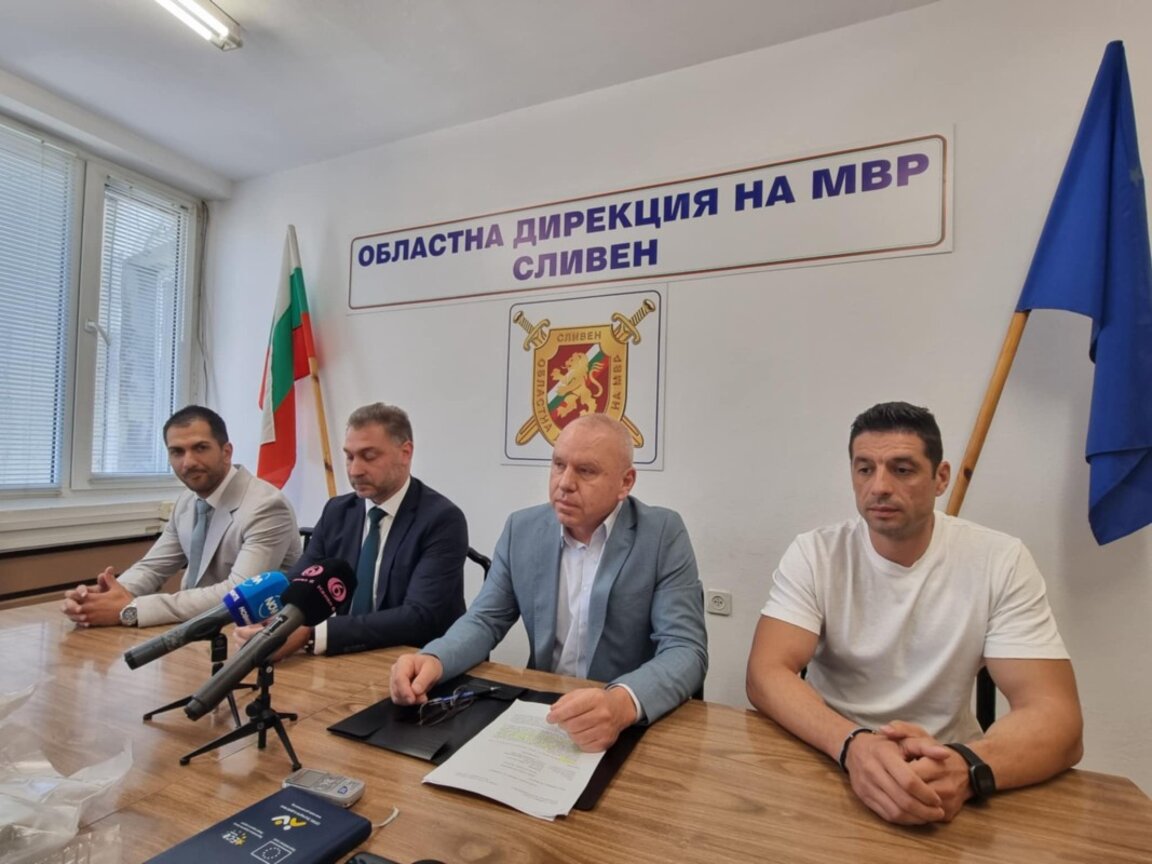 Хванаха 380 кг марихуана за близо 15 млн. лв. в Сливенско