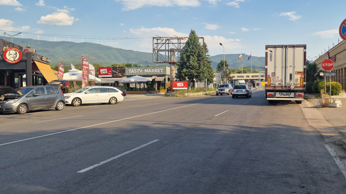 Normal traffic is reported at all border checkpoints and crossing points