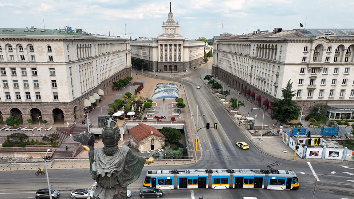 Transporti publik i Sofjes merr fonde shtesë për të ndaluar protestën